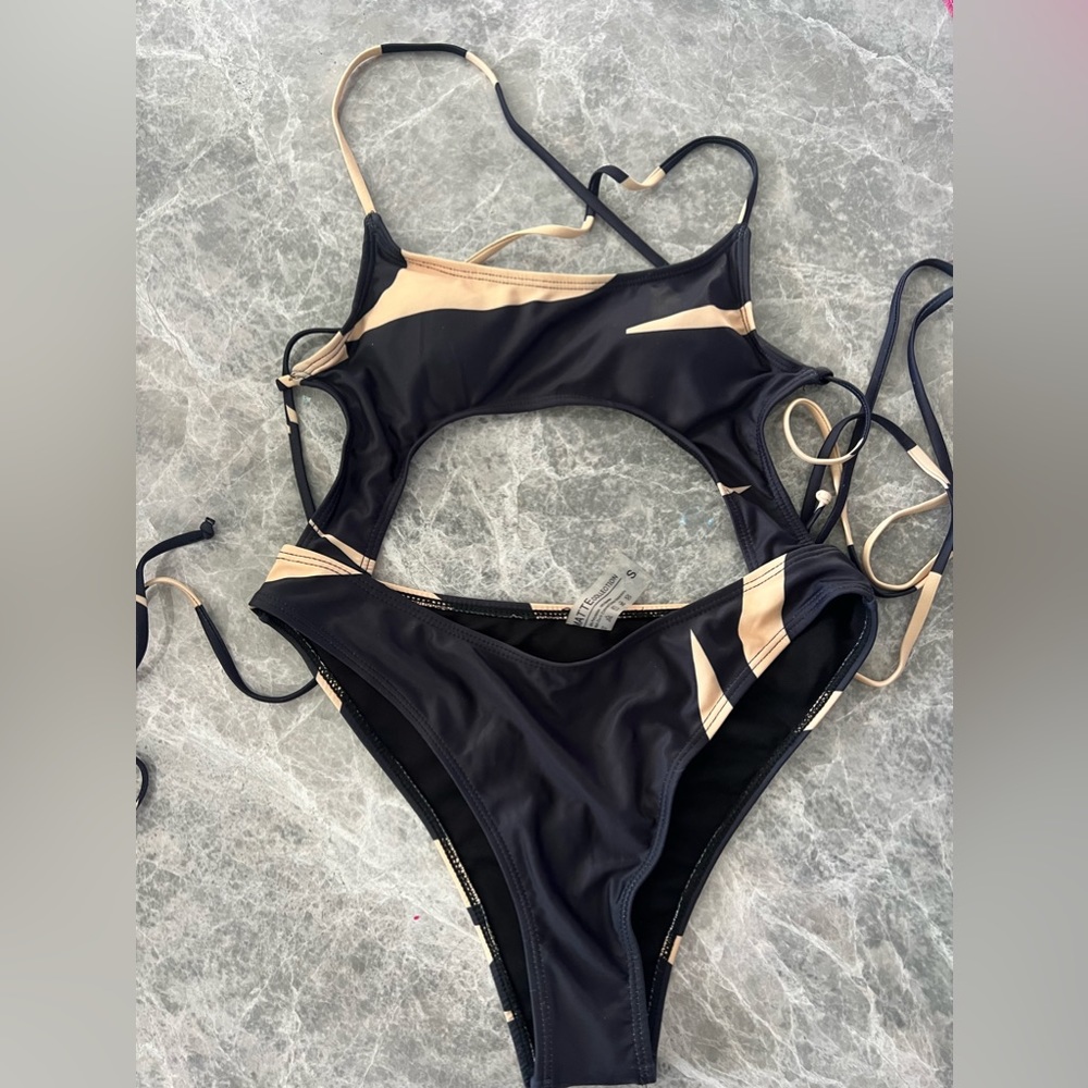 Sexy one piece swimsuit